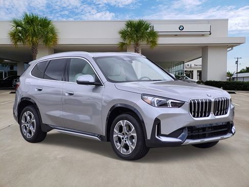 New 2026 BMW X1 xDrive28i w/ Convenience Package AWD/4WD image 3