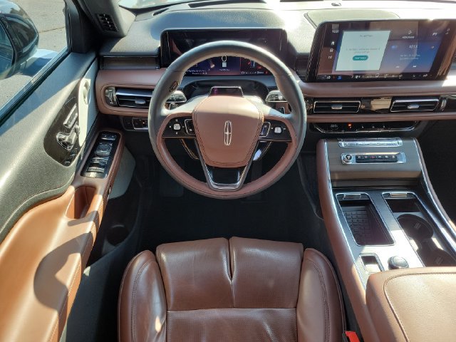 Used 2025 Lincoln Aviator Reserve w/ Equipment Group 201A AWD/4WD image 27