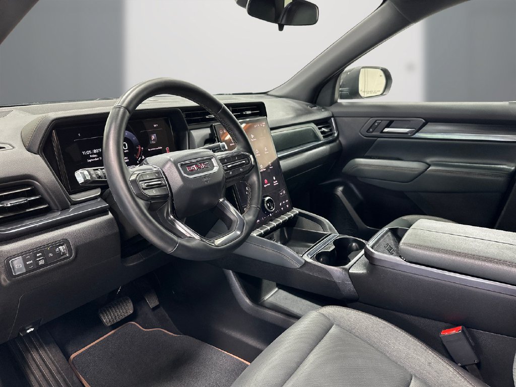 Used 2026 GMC Terrain AT4 AWD/4WD image 13