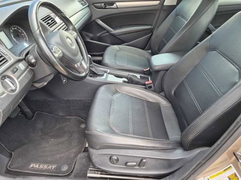 Used 2015 Volkswagen Passat TDI SE FWD image 13