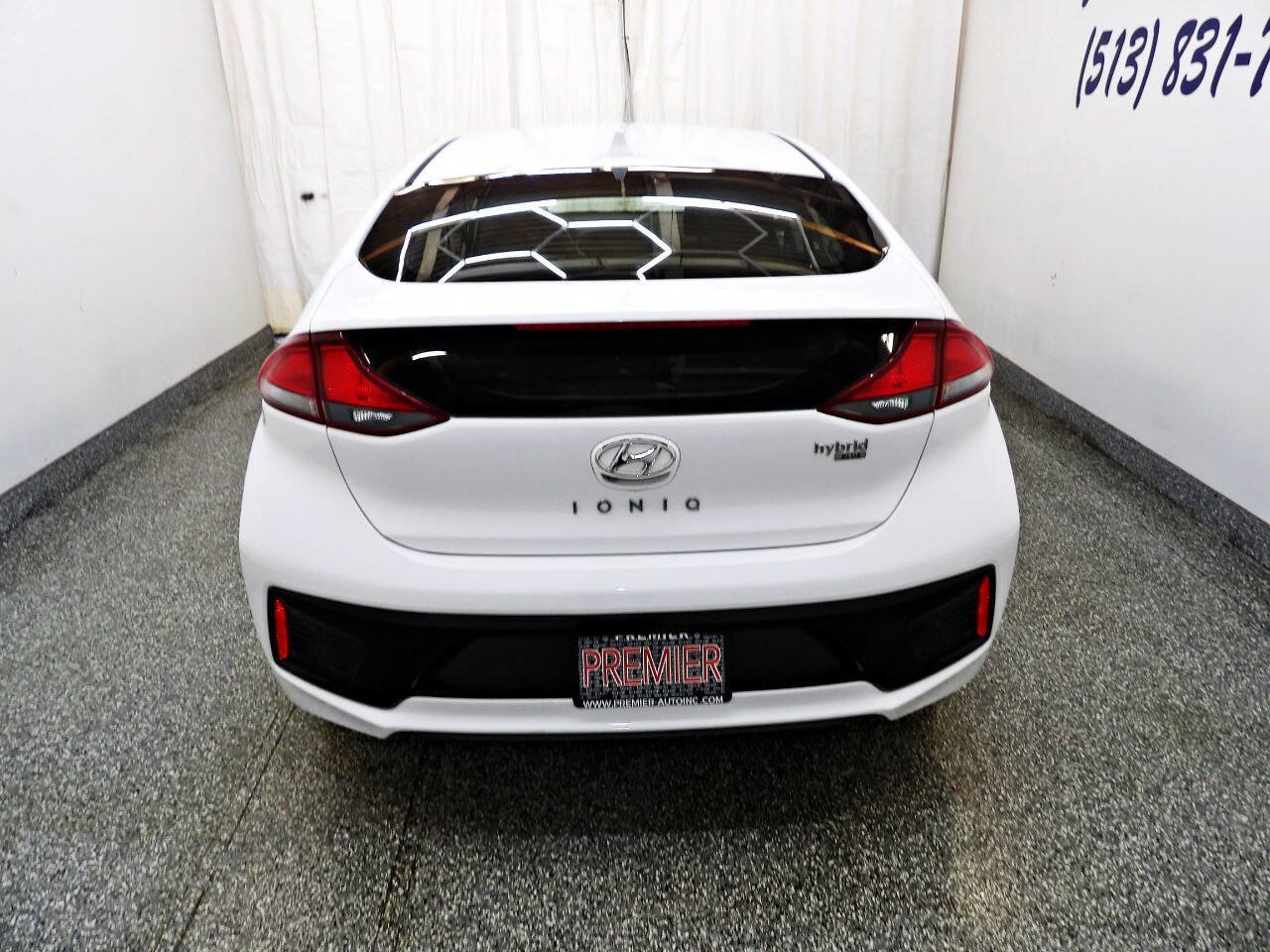 Used 2019 Hyundai Ioniq Blue FWD image 5