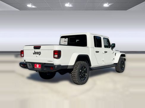 New 2025 Jeep Gladiator Sport image 9