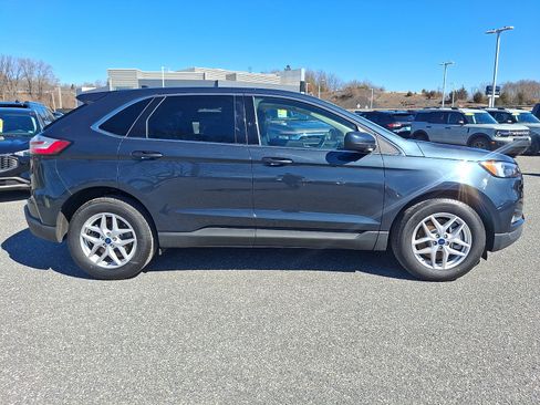 Certified 2022 Ford Edge SEL w/ Convenience Package image 7