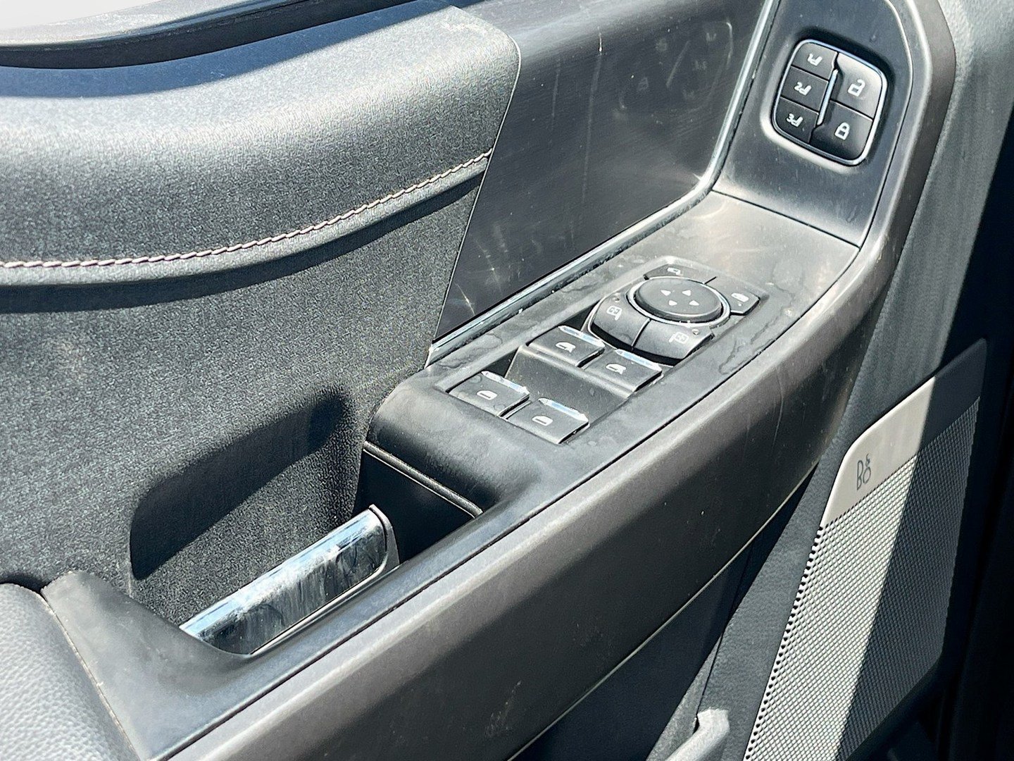 Used 2024 Ford F150 Lariat w/ FX4 Off-Road Package AWD/4WD image 18