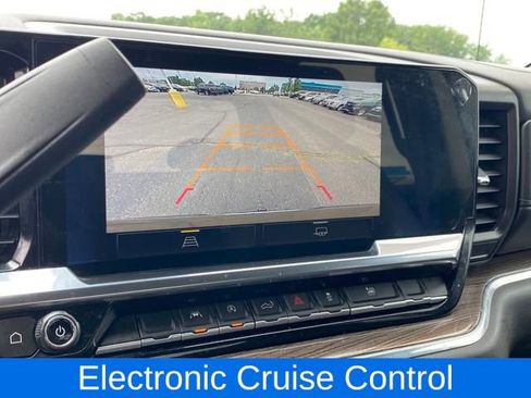 Used 2023 Chevrolet Silverado 1500 LT image 21