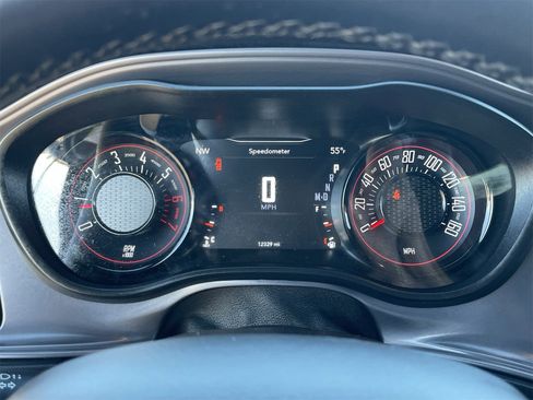 Used 2023 Dodge Challenger R/T w/ Plus Package image 30