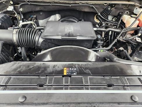 Used 2025 Chevrolet Silverado 2500 W/T image 30