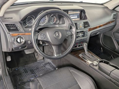 Used 2011 Mercedes-Benz E 350 Cabriolet image 4