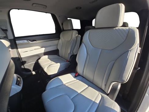 Used 2024 Hyundai Palisade SEL w/ Premium Package AWD/4WD image 13