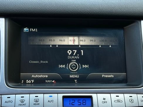 Used 2013 Hyundai Genesis 3.8 w/ Technology Pkg image 24