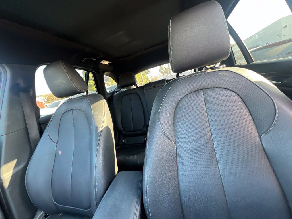 Used 2018 BMW X1 sDrive28i FWD image 17