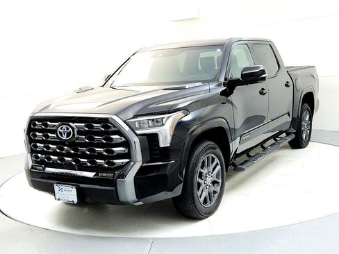 Used 2023 Toyota Tundra Platinum image 2