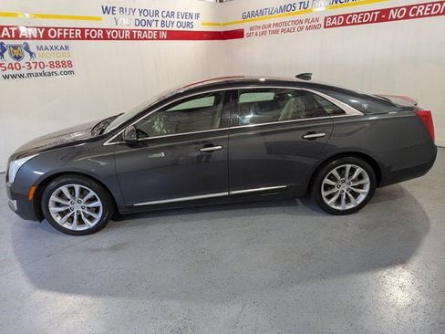 Used 2015 Cadillac XTS Luxury image 4