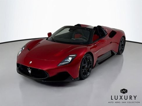 Used 2023 Maserati MC20 Spyder RWD image 4