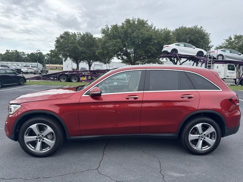 Used 2022 Mercedes-Benz GLC 300 image 9