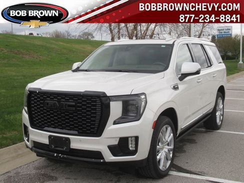 Used 2022 GMC Yukon Denali image 1