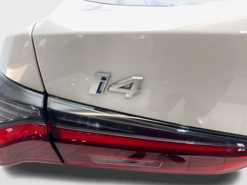 Used 2023 BMW i4 eDrive40 w/ Premium Package RWD image 23