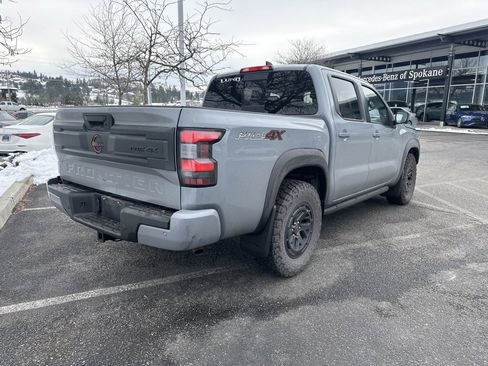Used 2025 Nissan Frontier PRO-4X w/ Pro Premium Package image 9