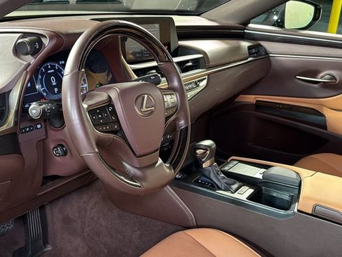 Used 2019 Lexus ES 350 w/ Premium Package image 26