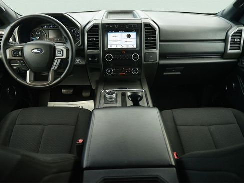 Used 2019 Ford Expedition XLT RWD image 22