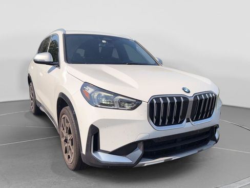 Used 2023 BMW X1 xDrive28i w/ Premium Package AWD/4WD image 7
