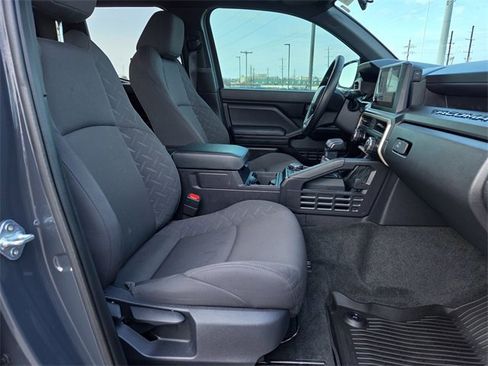 Used 2024 Toyota Tacoma SR image 15