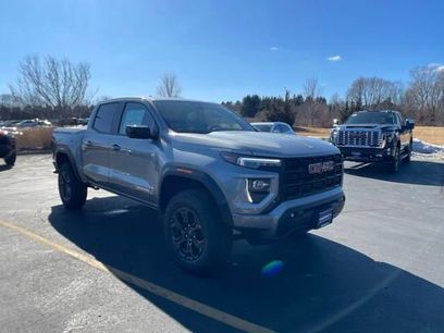 New 2025 GMC Canyon Elevation w/ Convenience Package