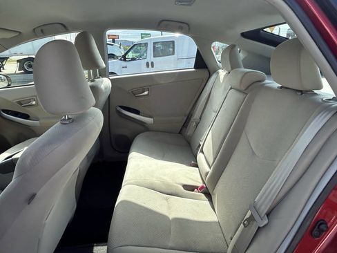 Used 2012 Toyota Prius Two FWD image 22