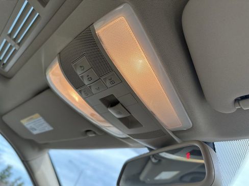 Used 2011 Mercedes-Benz C 300 4MATIC Sedan image 28