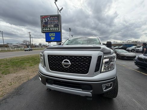 Used 2018 Nissan Titan PRO-4X w/ Pro-4x Utility Package image 9