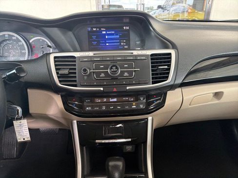 Used 2016 Honda Accord LX image 20