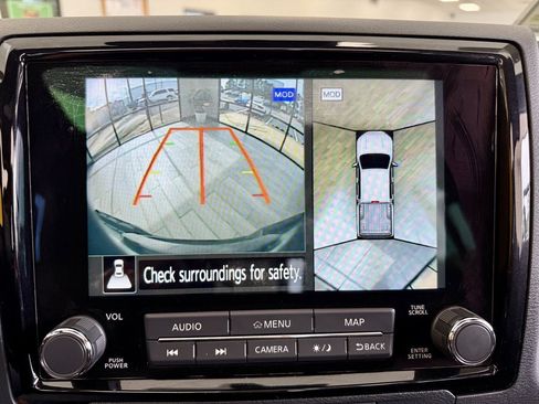 Used 2022 Nissan Frontier Pro-X w/ Pro-X Premium Package RWD image 11