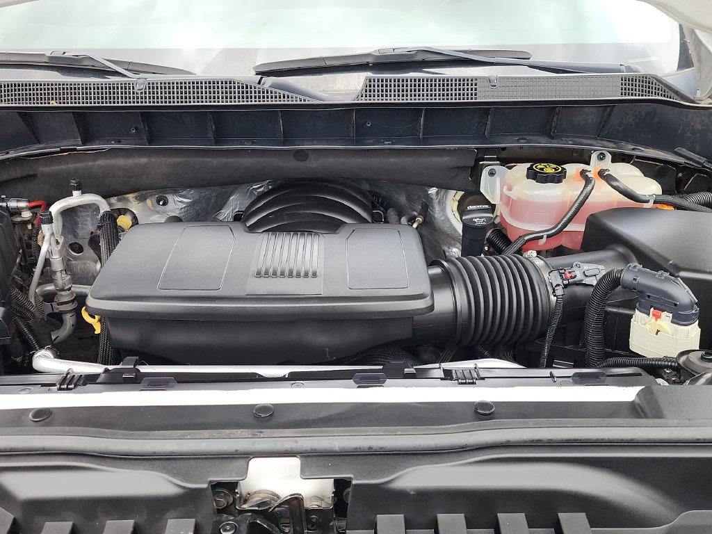 Used 2019 Chevrolet Silverado 1500 LT w/ All-Star Edition RWD image 24