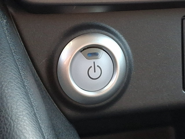 Used 2025 Nissan Leaf S FWD image 18