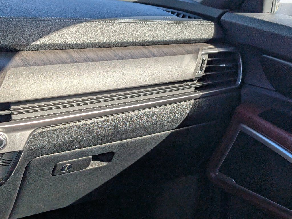 Certified 2024 Kia Telluride EX w/ EX Captain's Chair Package FWD image 20