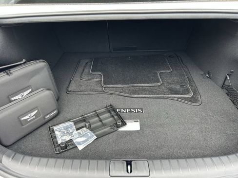 Used 2026 Genesis G70 2.5T RWD image 33