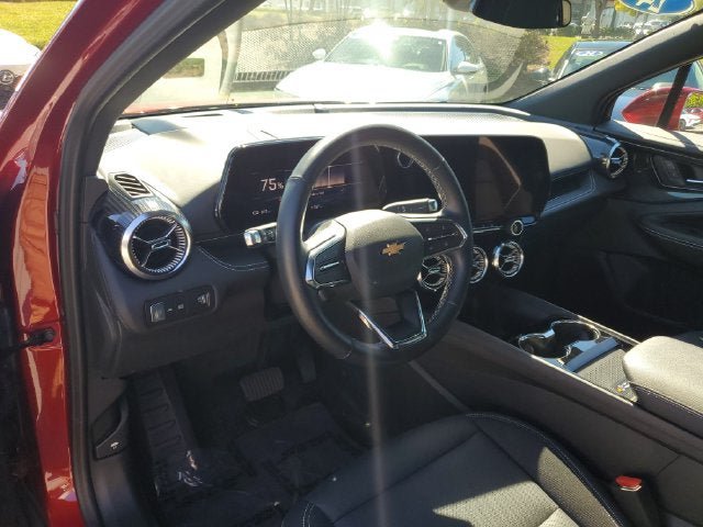 Used 2024 Chevrolet Blazer EV LT AWD/4WD image 29