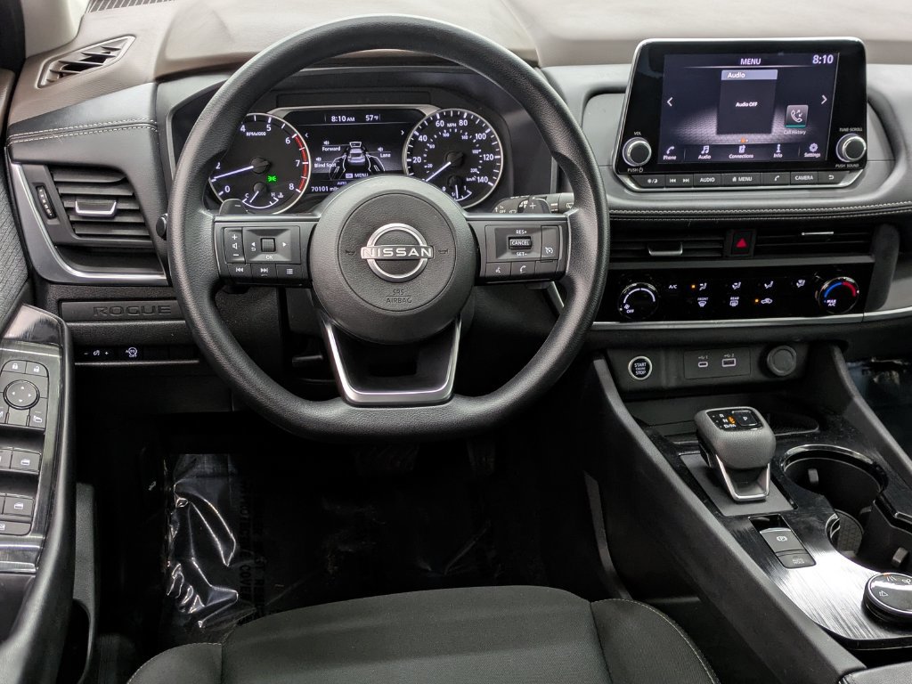 Used 2023 Nissan Rogue S AWD/4WD image 4