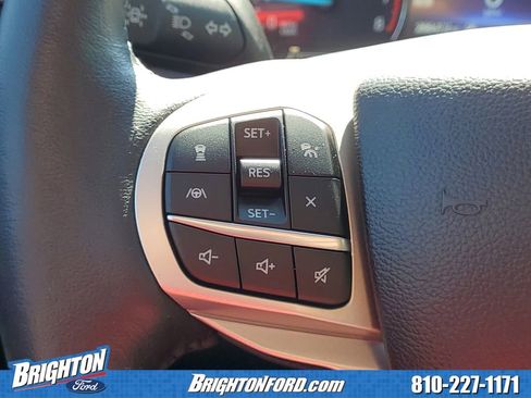 Used 2023 Ford Explorer XLT w/ Equipment Group 202A AWD/4WD image 20