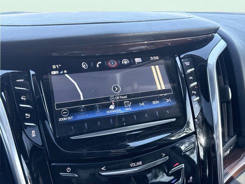 Used 2018 Cadillac Escalade Premium Luxury image 77