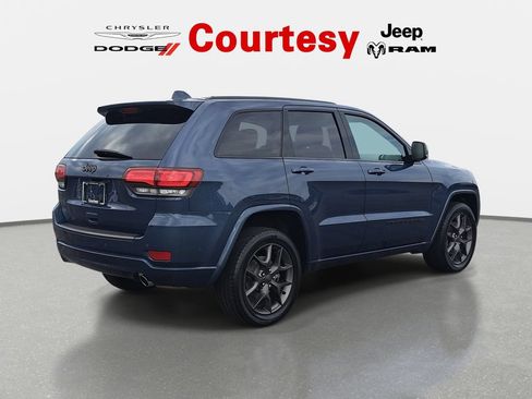 Certified 2021 Jeep Grand Cherokee Limited w/ Quick Order Package 28K 80th AWD/4WD image 3