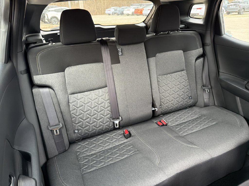 Used 2026 Nissan Kicks SV w/ SV Premium Package AWD/4WD image 16