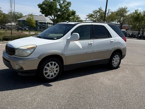 Used 2005 Buick Rendezvous CX image 2