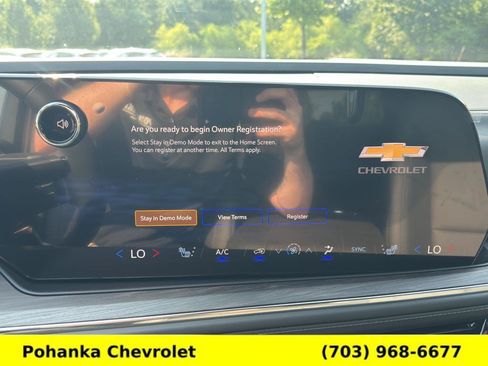 New 2026 Chevrolet Suburban Z71 w/ Comfort Package AWD/4WD image 16