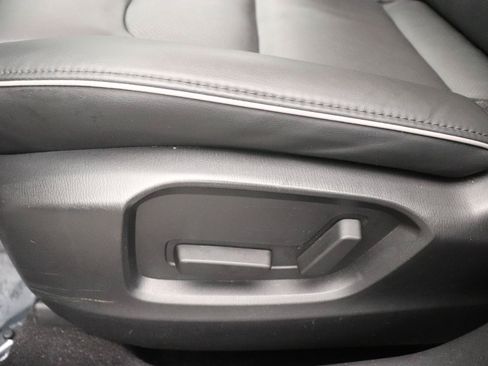 Used 2025 MAZDA CX-5 AWD 2.5 S w/ Select Package image 44