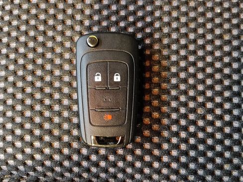 Used 2017 Chevrolet Equinox LS image 32