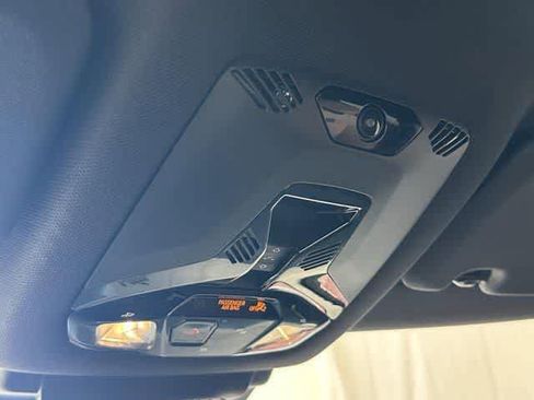 Used 2025 MINI Cooper Countryman S w/ Comfort Package Max image 19