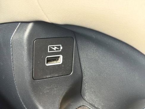 Certified 2023 Honda HR-V LX image 26