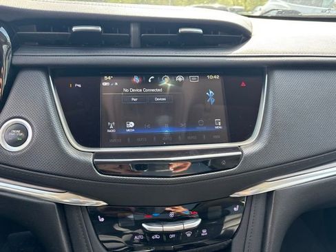 Used 2019 Cadillac XT5 Luxury FWD image 18