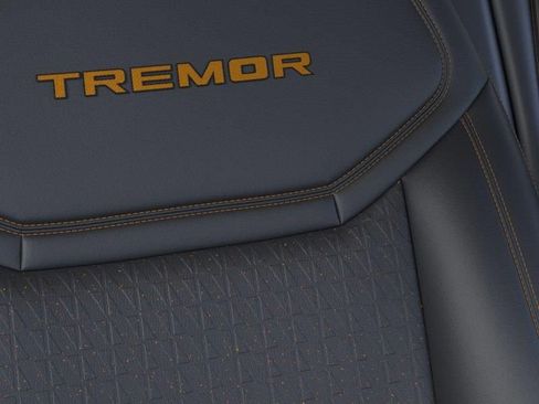 New 2025 Ford Maverick Tremor image 17